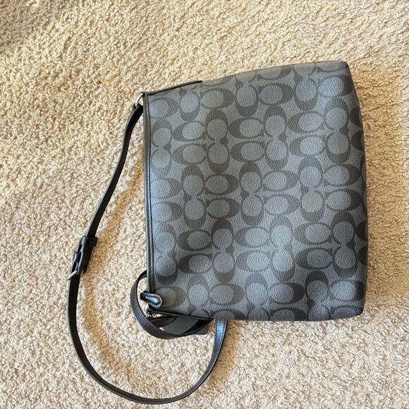 Coach Women’s shoulder bag CG978‎ SVDK6 FILE CROSSBODY Y2k - Picture 4 of 8